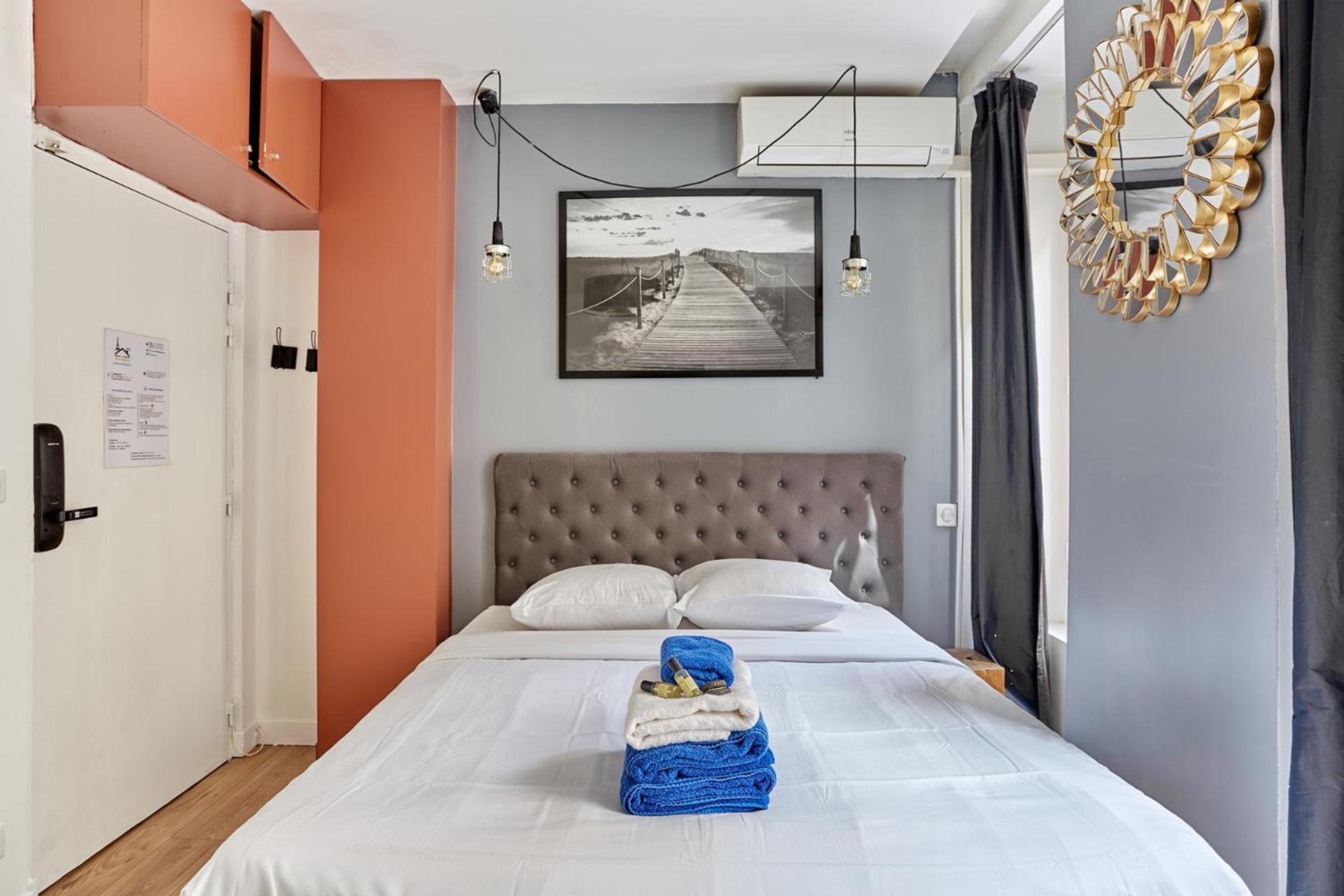 Rent A Room - Residence Caire, Montorgueil Paris Exterior photo