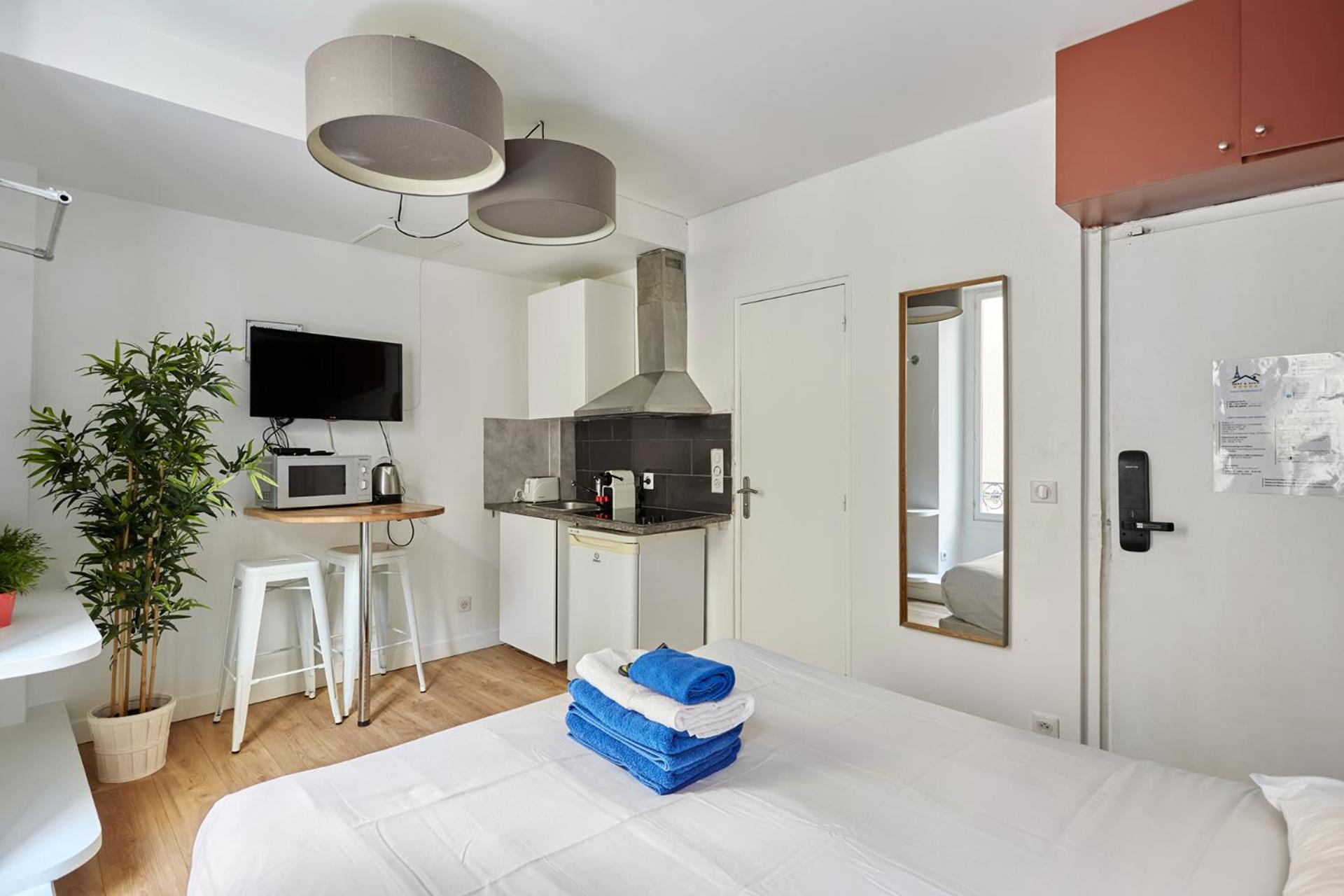 Rent A Room - Residence Caire, Montorgueil Paris Exterior photo